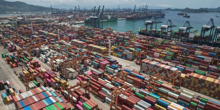How New Trade Tariffs Alter Global Commerce